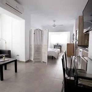apartamento-malagueta-beach-10.hotelsinnerja.org/