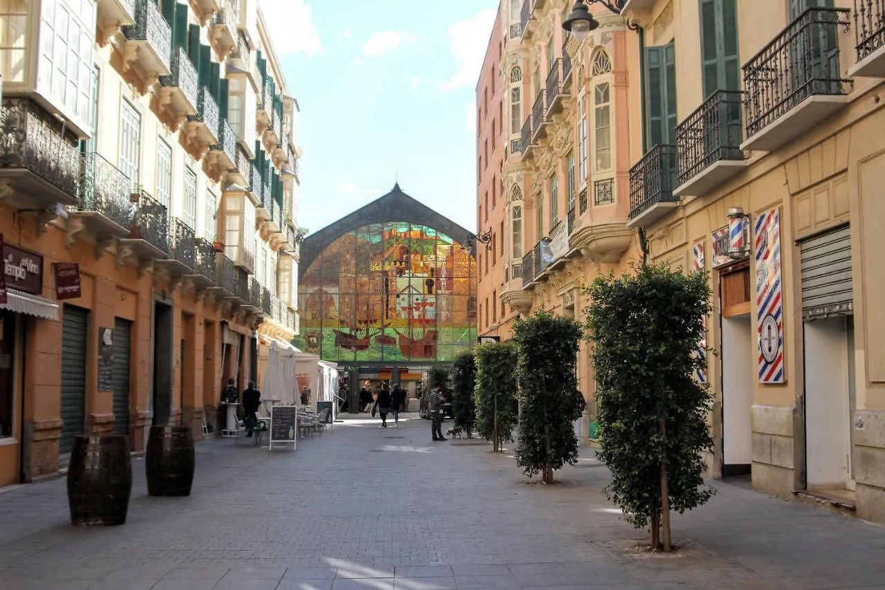 Homely Malaga Atarazanas Апартаменты